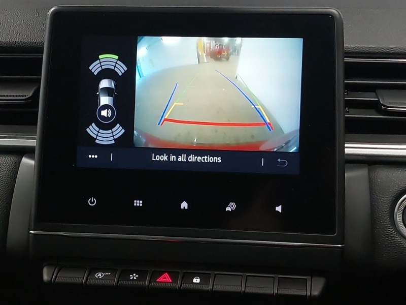 Used Renault Captur 2022 for sale - 76983360: Photo 10