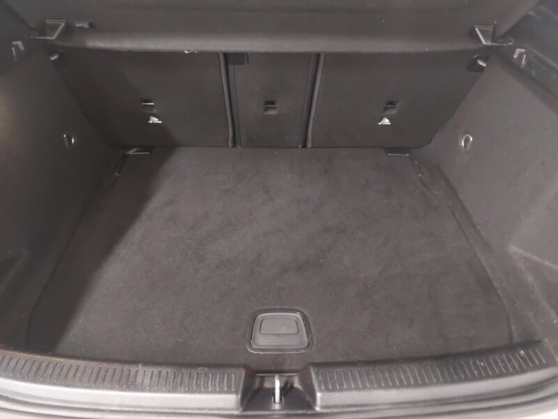 Used Mercedes-Benz A-Class 2020 for sale - 76543292: Photo 8