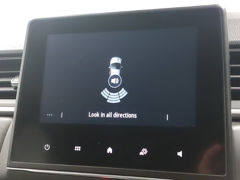 Used Renault Captur 2022 for sale - 77987924: Photo 11