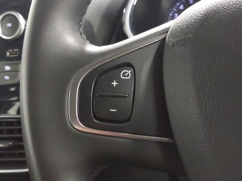 Used Renault Clio 2018 for sale - 77272964: Photo 15