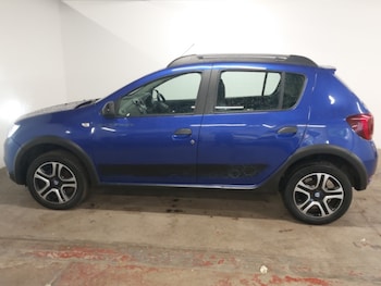 Used Dacia Sandero Stepway 2020 for sale - 78642752: Photo