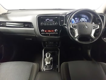 Used Mitsubishi Outlander 2021 for sale - 77717241: Photo