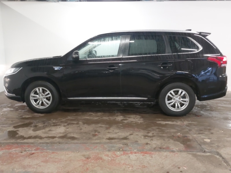 Used Mitsubishi Outlander 2021 for sale - 77717241: Photo 4