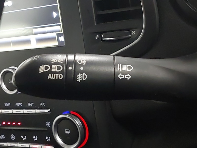 Used Renault Megane 2017 for sale - 77453827: Photo 12