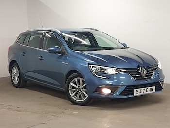 Used Renault Megane 2017 for sale - 77453827: Photo