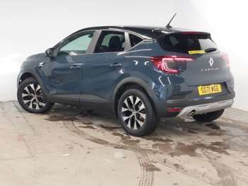 Used Renault Captur 2021 for sale - 74731758: Photo