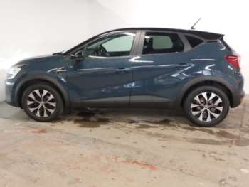 Used Renault Captur 2021 for sale - 74731758: Photo
