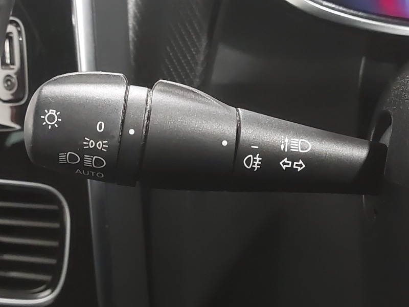 Used Renault Clio 2019 for sale - 76613697: Photo 14