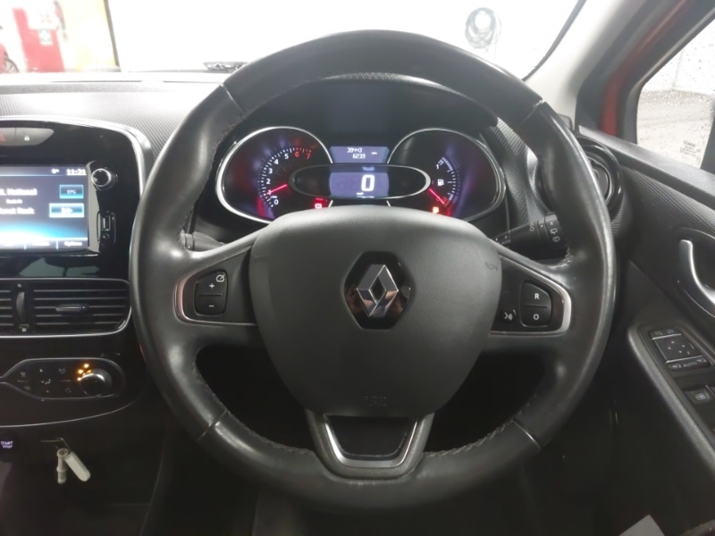 Used Renault Clio 2019 for sale - 76613697: Photo 16