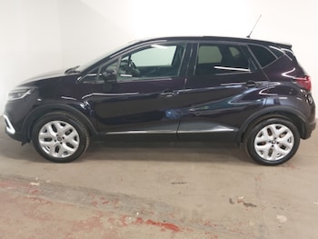 Used Renault Captur 2018 for sale - 75645030: Photo