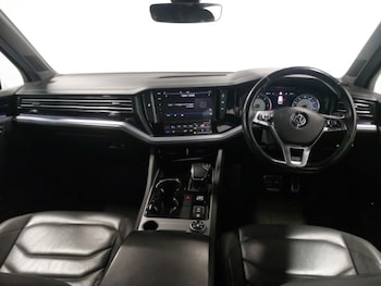 Used Volkswagen Touareg 2019 for sale - 75926550: Photo
