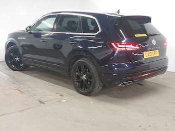 Used Volkswagen Touareg 2019 for sale - 75926550: Photo