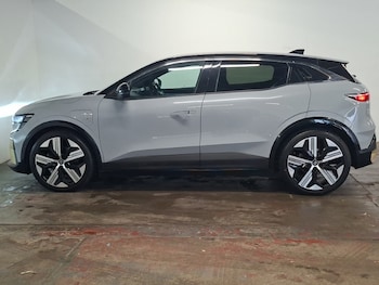 Used Renault Megane E Tech 2023 for sale - 79278473: Photo