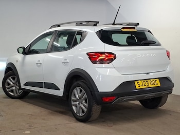 Used Dacia Sandero Stepway 2023 for sale - 79031379: Photo