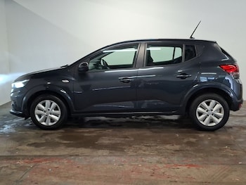 Used Dacia Sandero 2023 for sale - 79425318: Photo