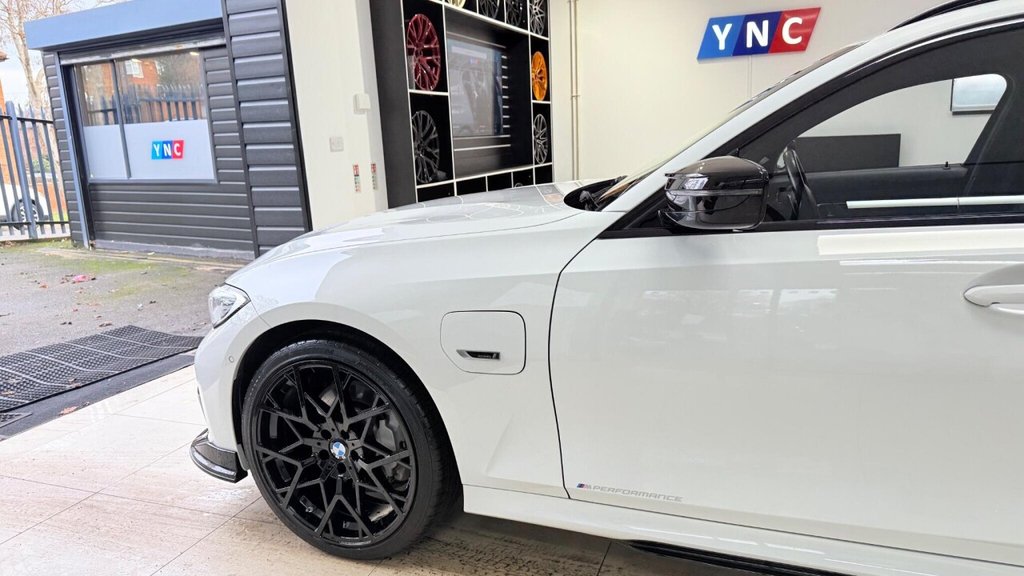 Used BMW 3 Series 2021 for sale - 77200131: Photo 10