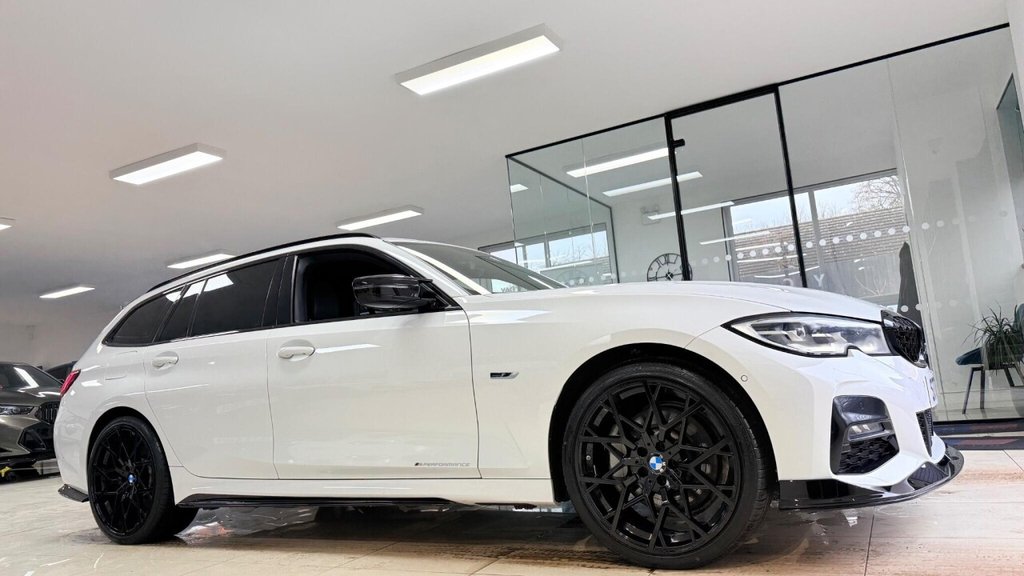 Used BMW 3 Series 2021 for sale - 77200131: Photo 15