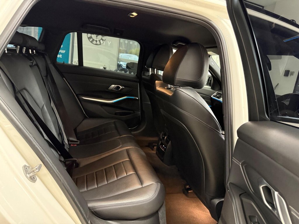 Used BMW 3 Series 2021 for sale - 77200131: Photo 30