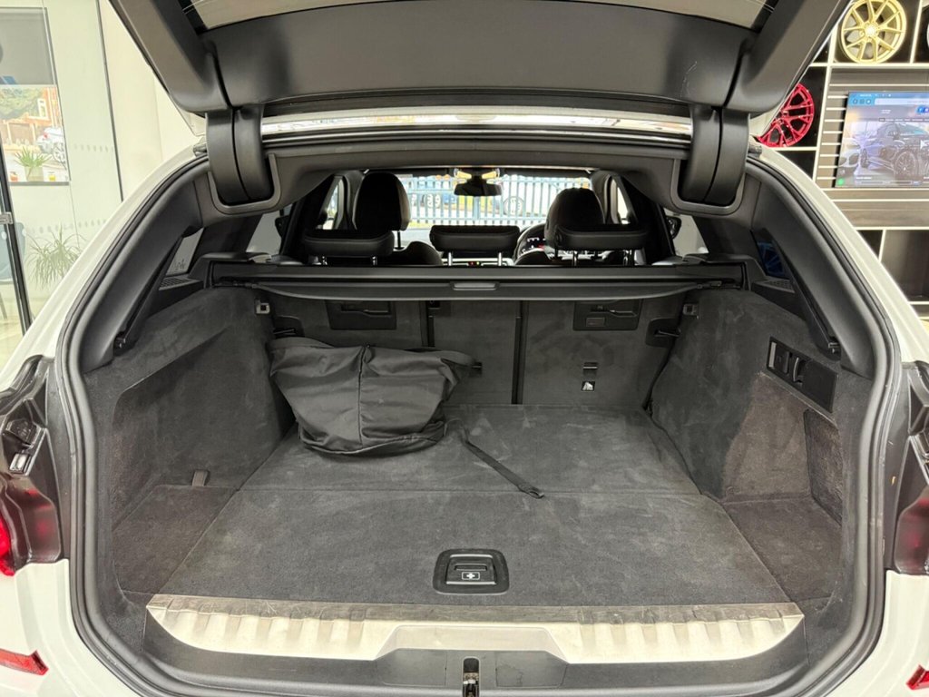 Used BMW 3 Series 2021 for sale - 77200131: Photo 31