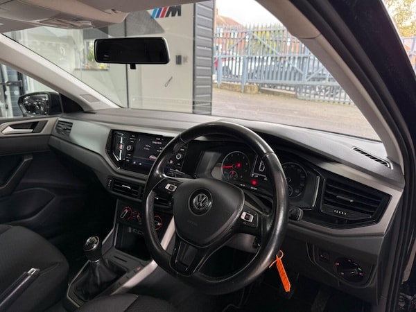 Used Volkswagen Polo 2018 for sale - 76323534: Photo 21