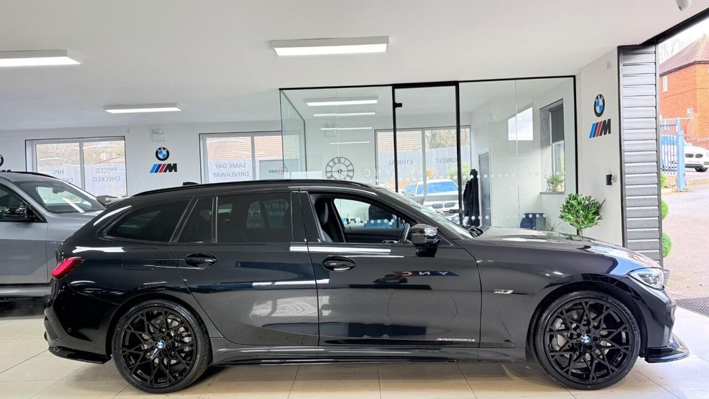 Used BMW 3 Series 2022 for sale - 77642892: Photo 31