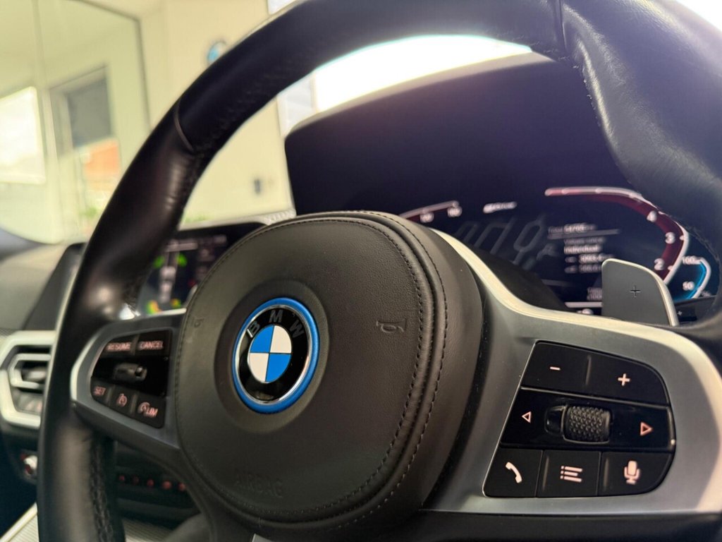 Used BMW 3 Series 2022 for sale - 77642892: Photo 32