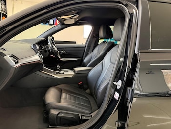 Used BMW 3 Series 2022 for sale - 77642892: Photo