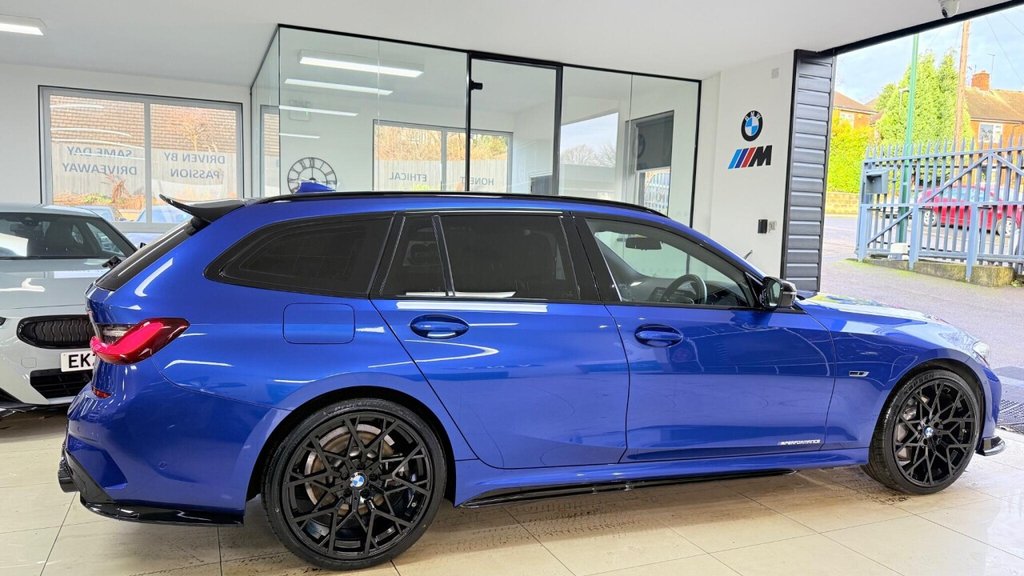 Used BMW 3 Series 2021 for sale - 76962743: Photo 30