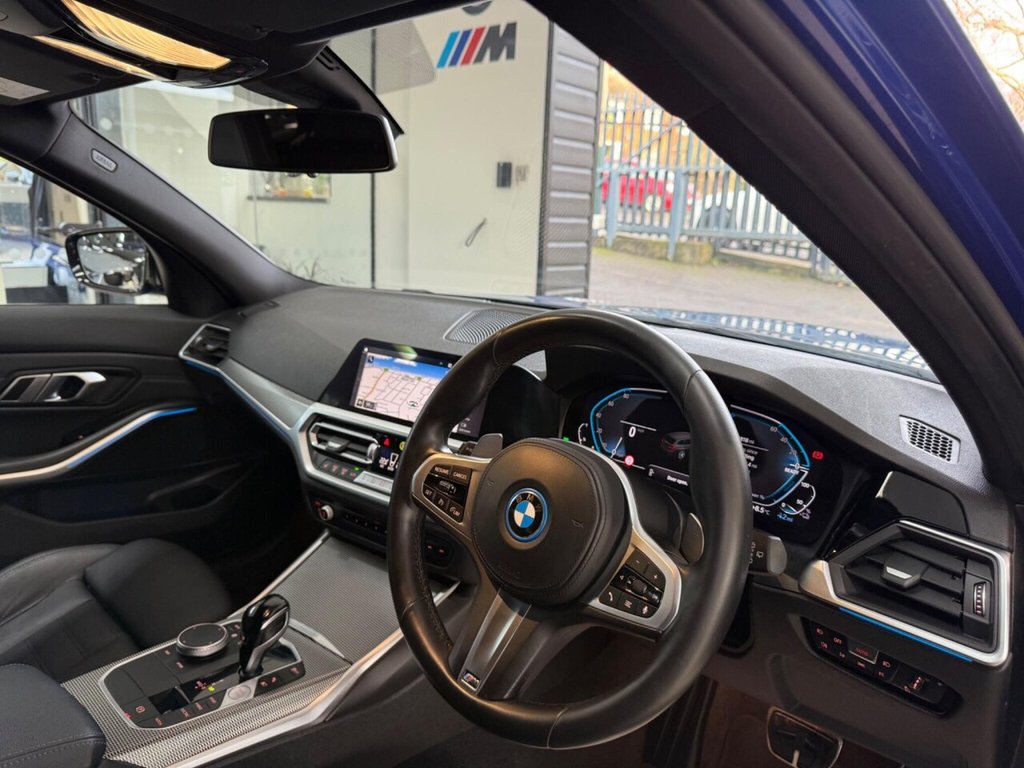 Used BMW 3 Series 2021 for sale - 76962743: Photo 32