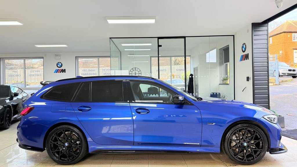 Used BMW 3 Series 2021 for sale - 76962743: Photo 42