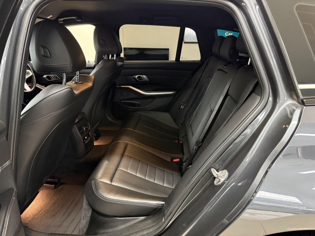 Used BMW 3 Series 2021 for sale - 77608929: Photo 31