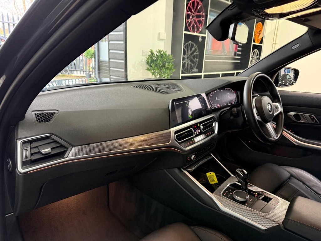 Used BMW 3 Series 2021 for sale - 77608929: Photo 32
