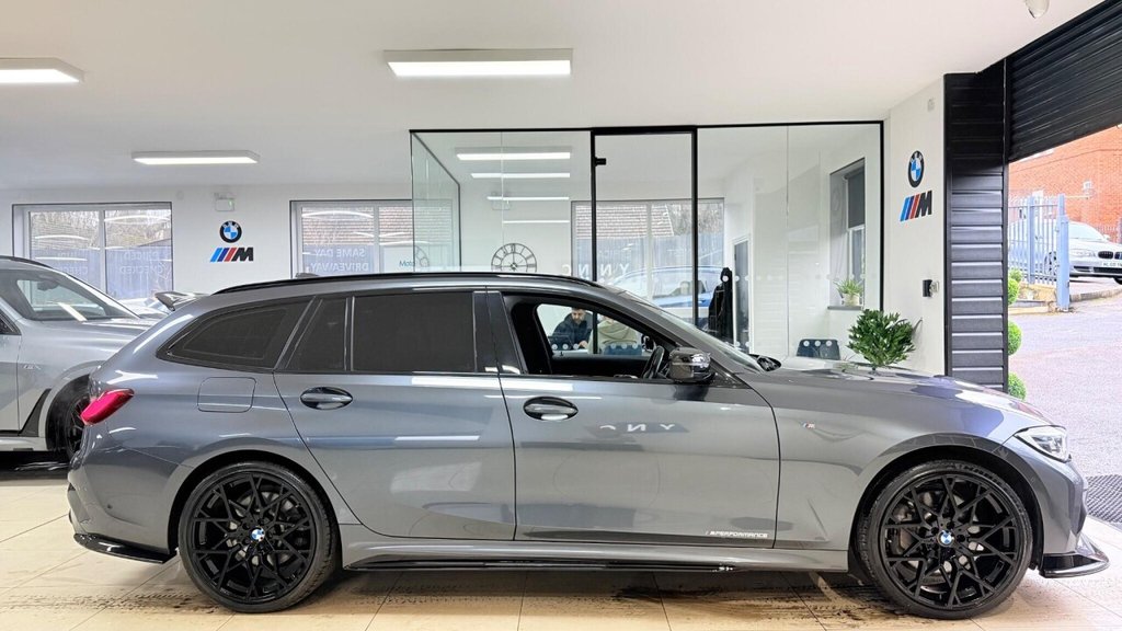 Used BMW 3 Series 2021 for sale - 77608929: Photo 42