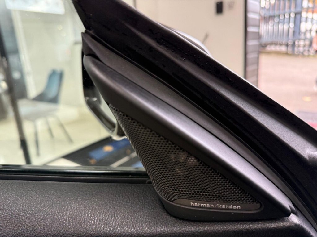 Used BMW 4 Series 2018 for sale - 76470509: Photo 32