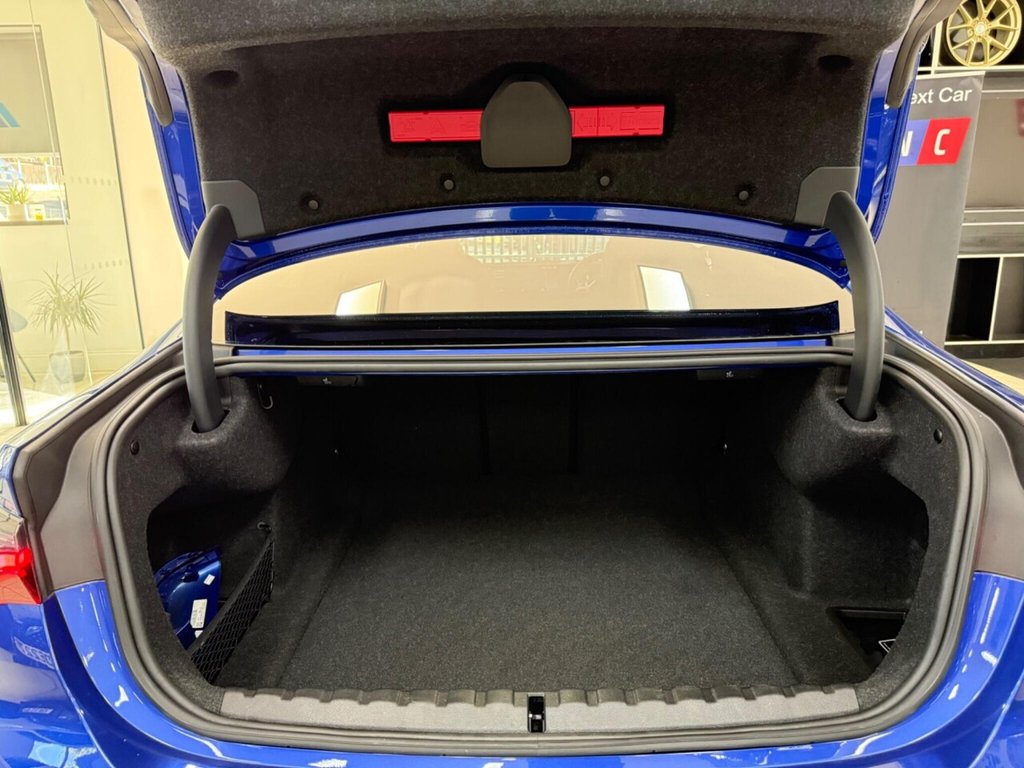 Used BMW 4 Series 2024 for sale - 75693514: Photo 43