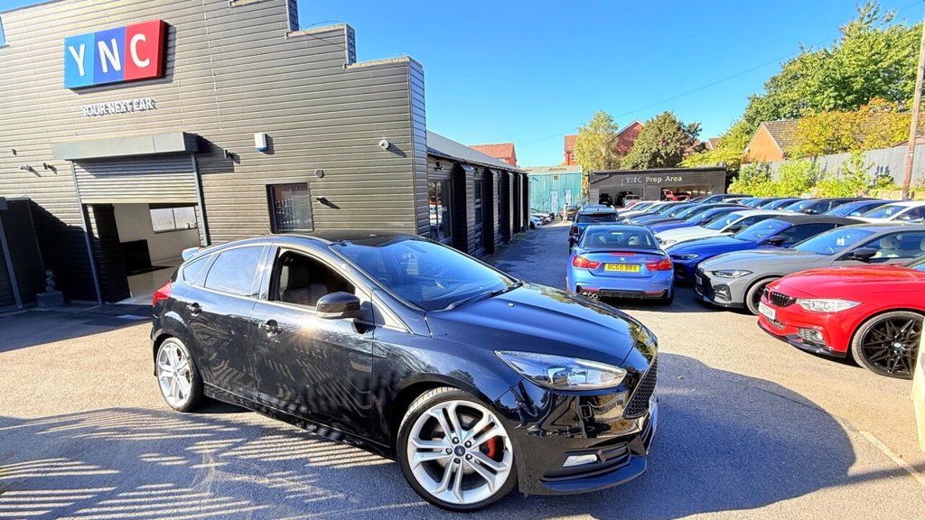 Used Ford Focus 2015 for sale - 76068715: Photo 1