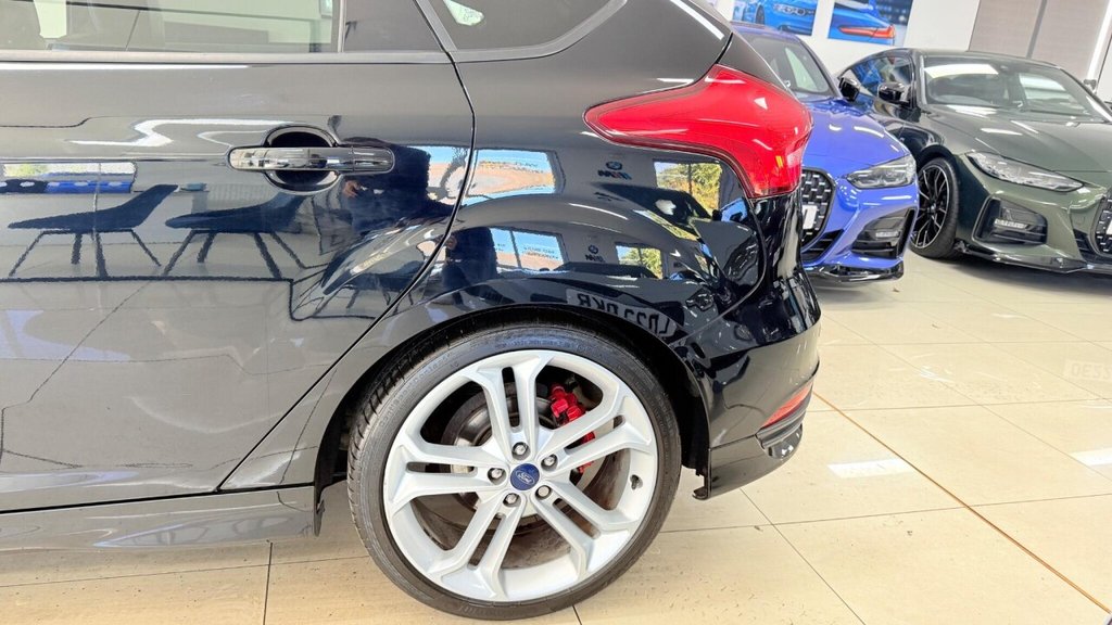 Used Ford Focus 2015 for sale - 76068715: Photo 10