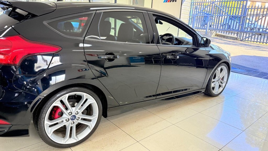 Used Ford Focus 2015 for sale - 76068715: Photo 11