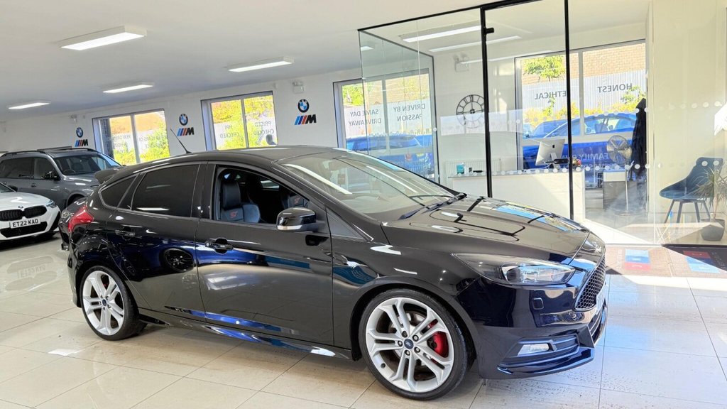 Used Ford Focus 2015 for sale - 76068715: Photo 13