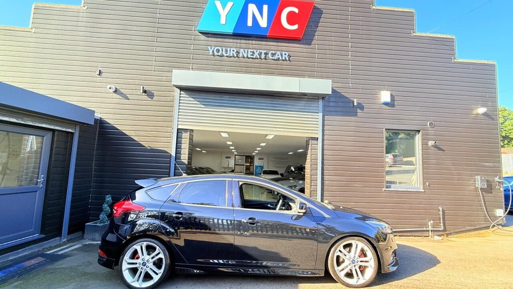 Used Ford Focus 2015 for sale - 76068715: Photo 2