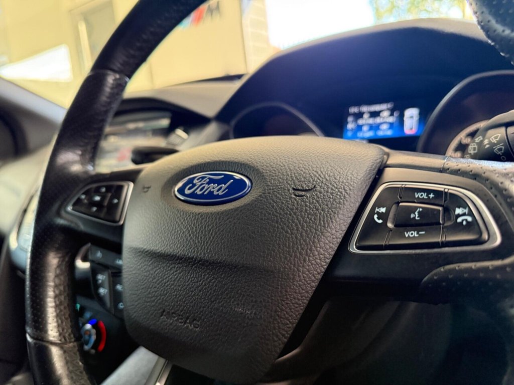 Used Ford Focus 2015 for sale - 76068715: Photo 22