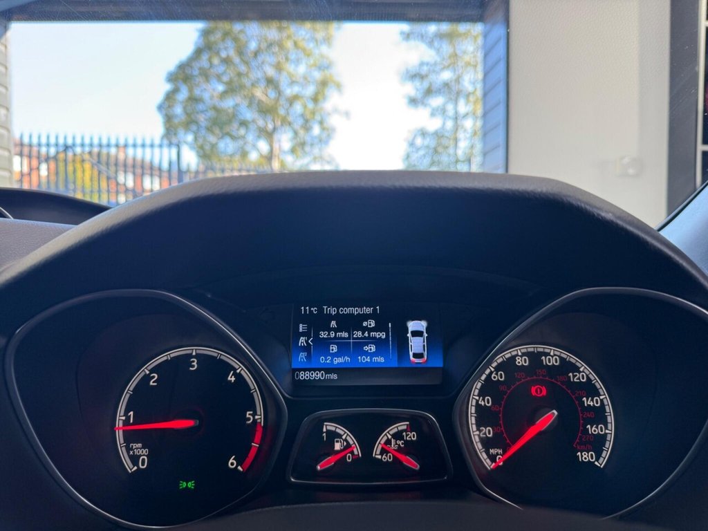 Used Ford Focus 2015 for sale - 76068715: Photo 24