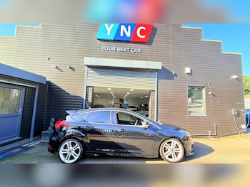 Used Ford Focus 2015 for sale - 76068715: Photo 2