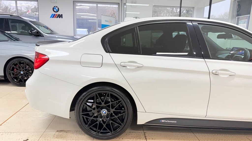 Used BMW 3 Series 2015 for sale - 77498969: Photo 42