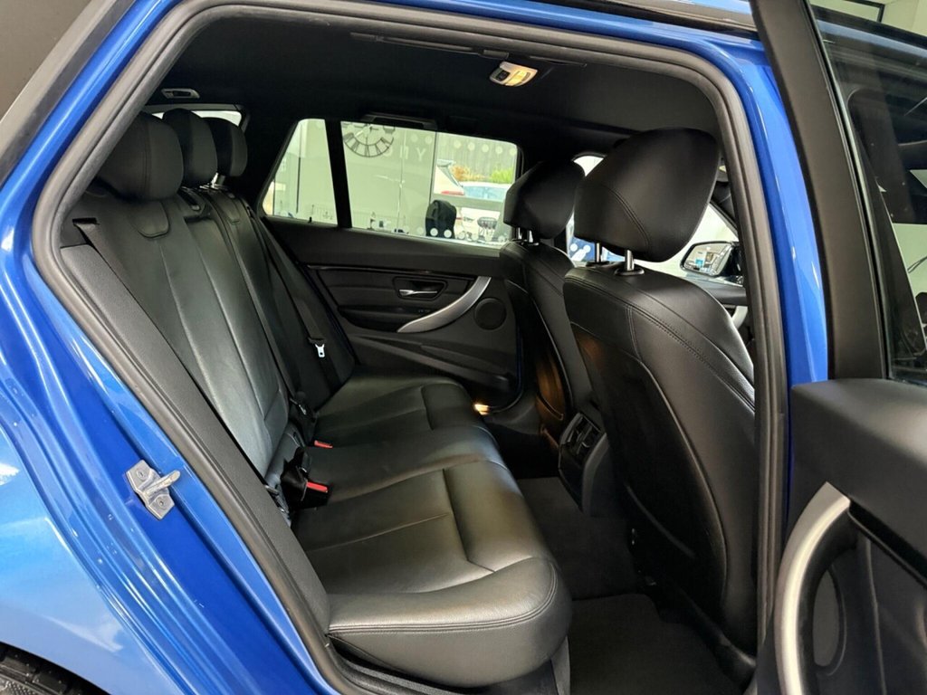 Used BMW 3 Series 2018 for sale - 76323392: Photo 32