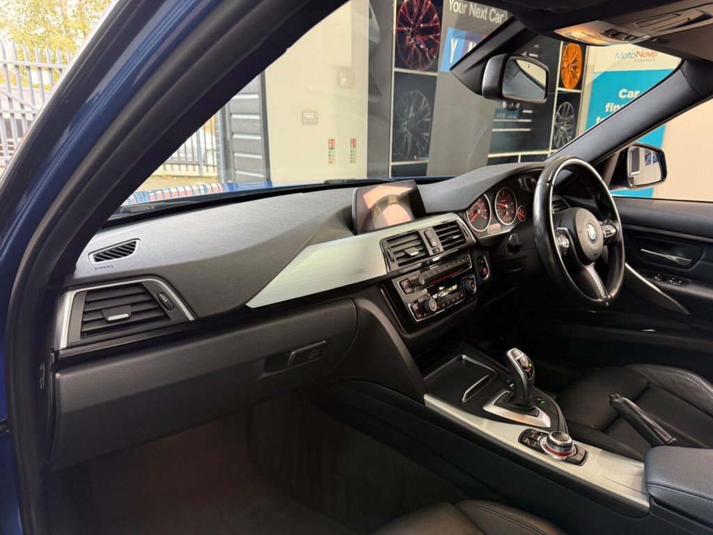 Used BMW 3 Series 2018 for sale - 76323392: Photo 35
