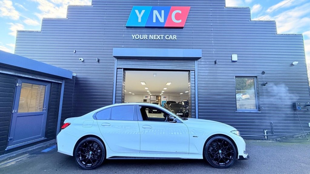 Used BMW 3 Series 2023 for sale - 77356240: Photo 2