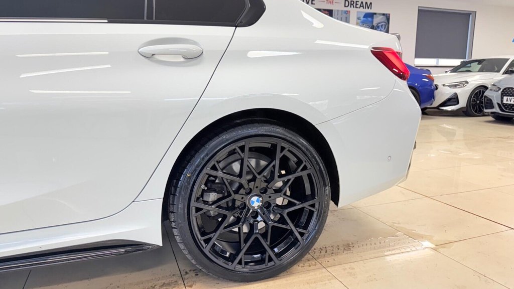 Used BMW 3 Series 2023 for sale - 77356240: Photo 9