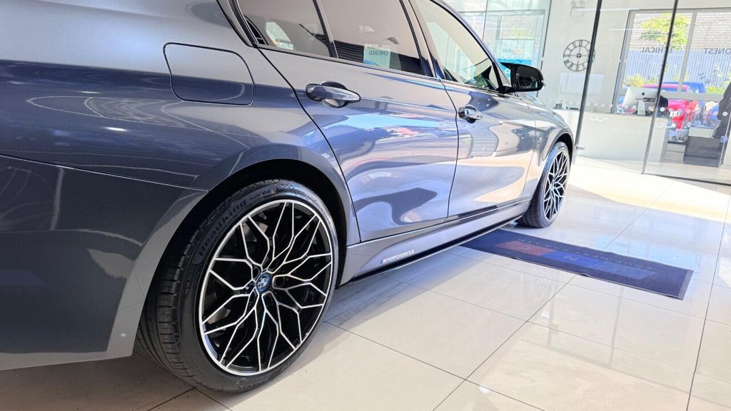 Used BMW 3 Series 2017 for sale - 78167271: Photo 25