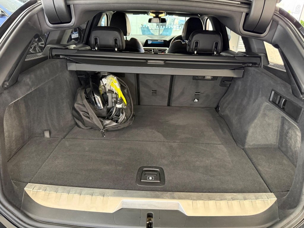 Used BMW 3 Series 2021 for sale - 77821266: Photo 36